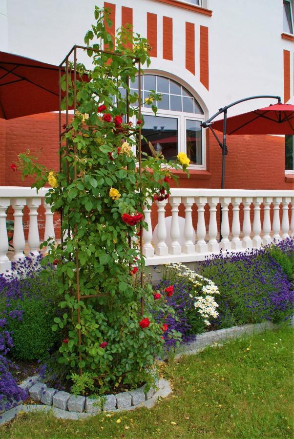 Rosen Villa Каппельн Экстерьер фото